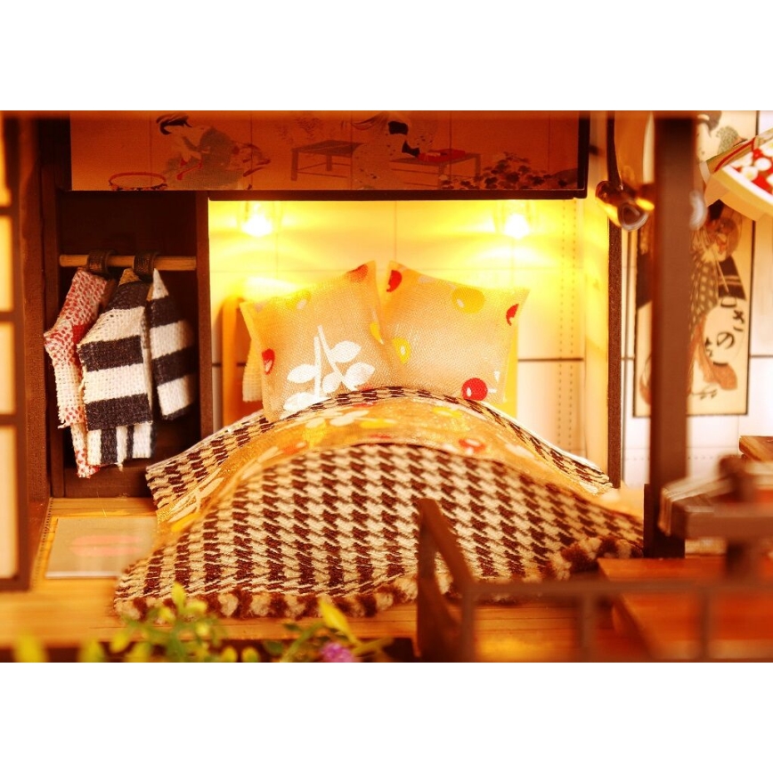 2Kids Toys - Miniature de maison Villa Sakura élégante 2xAAA