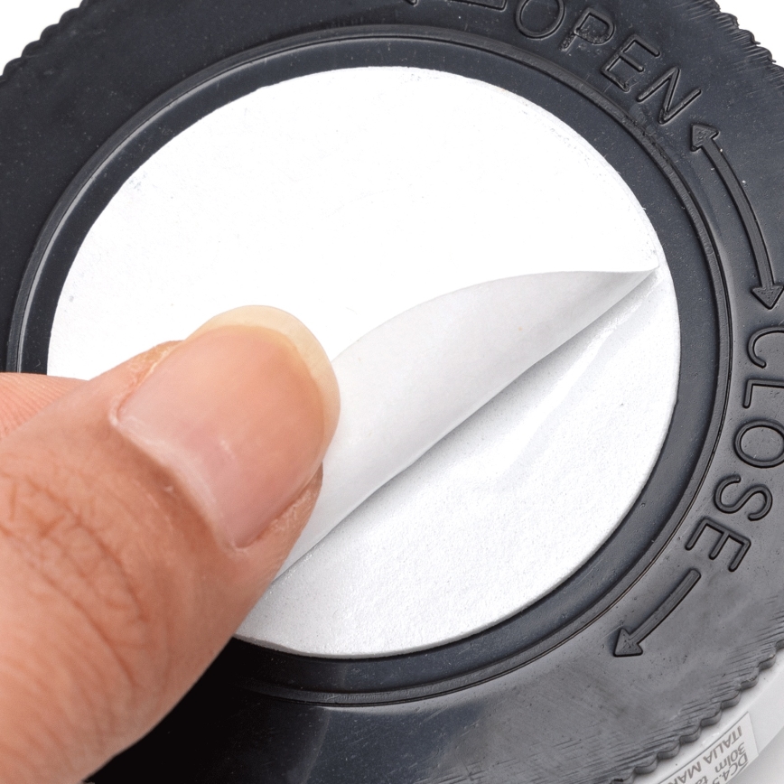 Aigostar - Lot de 3 veilleuses LED RGB portables LED/3xAAA + télécommande