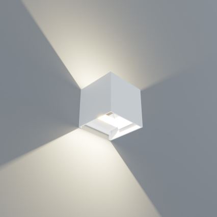 APLED - Applique murale LED extérieure CUBE 2xLED/3W/230V IP65