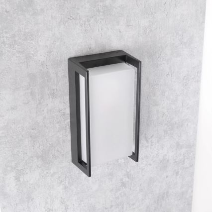 Applique murale d'extérieur KOBE 1xE27/12W/230V IP54