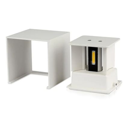 Applique murale d'extérieur LED/11W/230V 3000K IP65 blanc