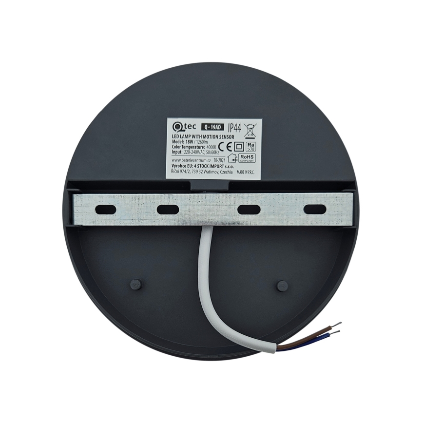 Applique murale d'extérieur LED avec détecteur de mouvement — 18 W, 230 V, IP44, blanche