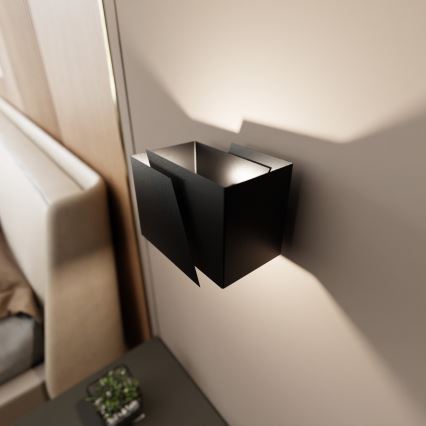 Applique murale FROST 1xG9/8W/230V noir