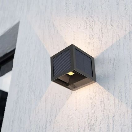 Applique murale solaire à LED avec détecteur LED/9W/3,7V 3000/4000/6000K IP65 2600 mAh noir