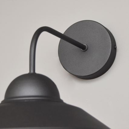 Applique murale SORAPIS 1xE27/15W/230V noir