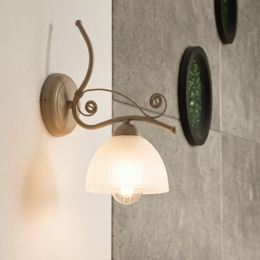 Brilagi - Applique murale ANTICO MODERN 1xE27/60W/230V beige