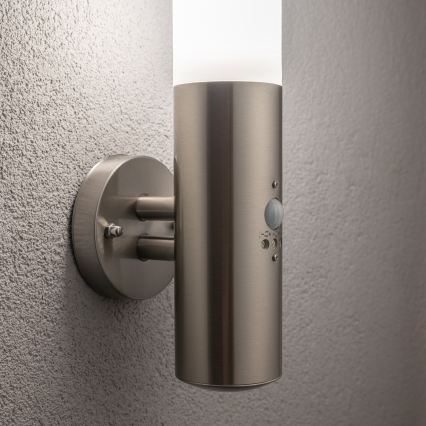 BRILAGI - Applique murale d'extérieur ELIA avec détecteur, 1xE27/20W/230V, IP44, chrome mat