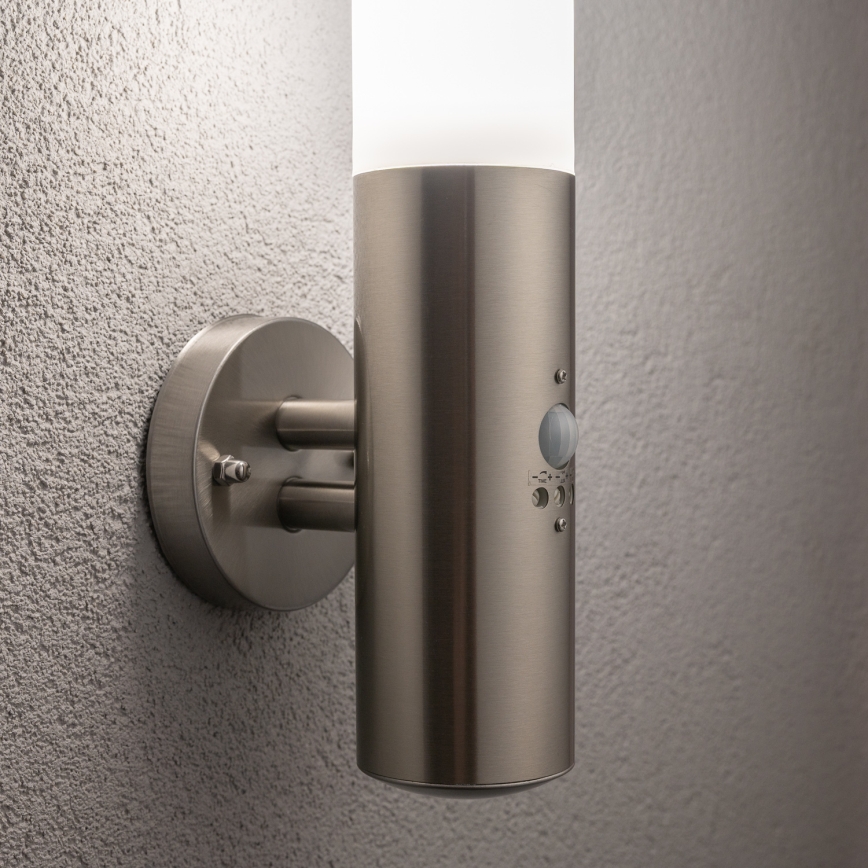 BRILAGI - Applique murale d'extérieur ELIA avec détecteur, 1xE27/20W/230V, IP44, chrome mat