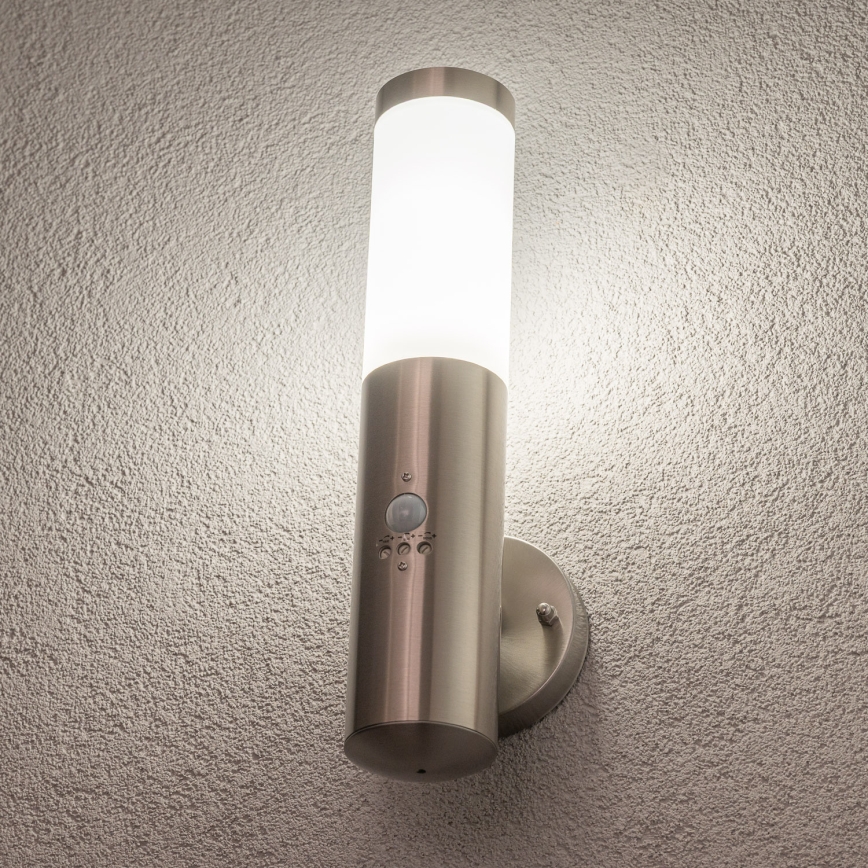 BRILAGI - Applique murale d'extérieur ELIA avec détecteur, 1xE27/20W/230V, IP44, chrome mat