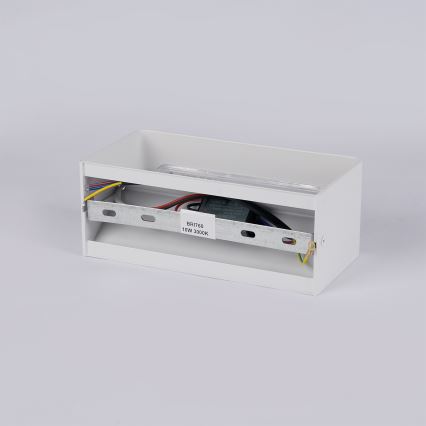 Brilagi - Applique murale d'extérieur DONNANI LED/7W/230V blanche IP44