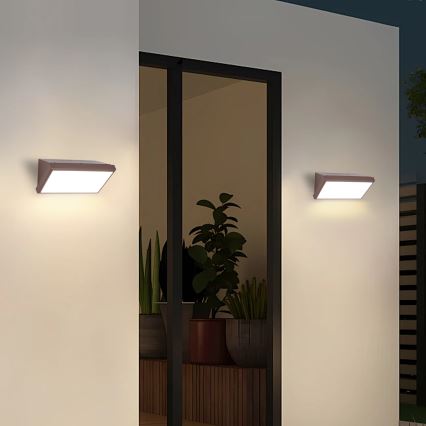 Brilagi - Applique murale extérieure LED RGBW à intensité variable TRIANGLE 1xE27/9W/230V 2700-6500K IP65 marron