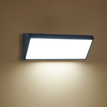 Brilagi - Applique murale d'extérieur LED TRIANGLE LED/42W/230V 3000/4000/6500K noir IP65