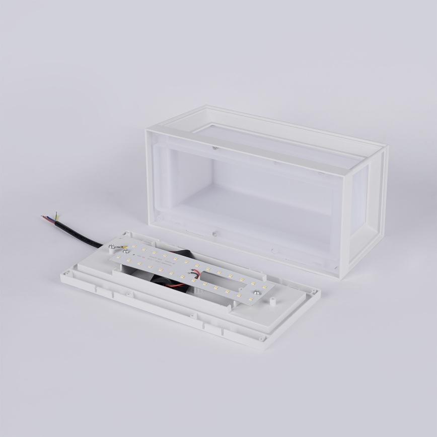 Brilagi - Applique murale extérieure LED PARKER LED/12W/230V 3000/4500/6000K blanche IP44