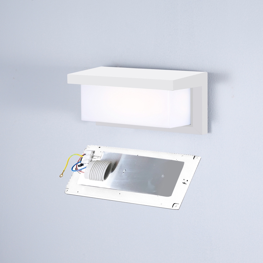 Brilagi - Applique murale extérieure BRICKY 1xE27/60W/230V blanc IP54