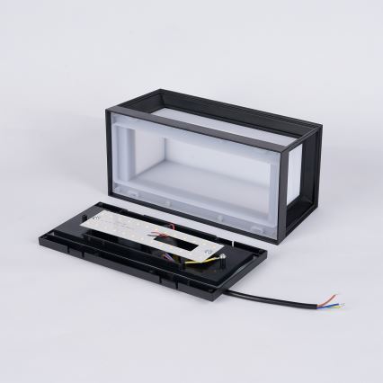Brilagi - Applique murale extérieure PARKER LED/12W/230V 3000/4500/6000K noire IP44
