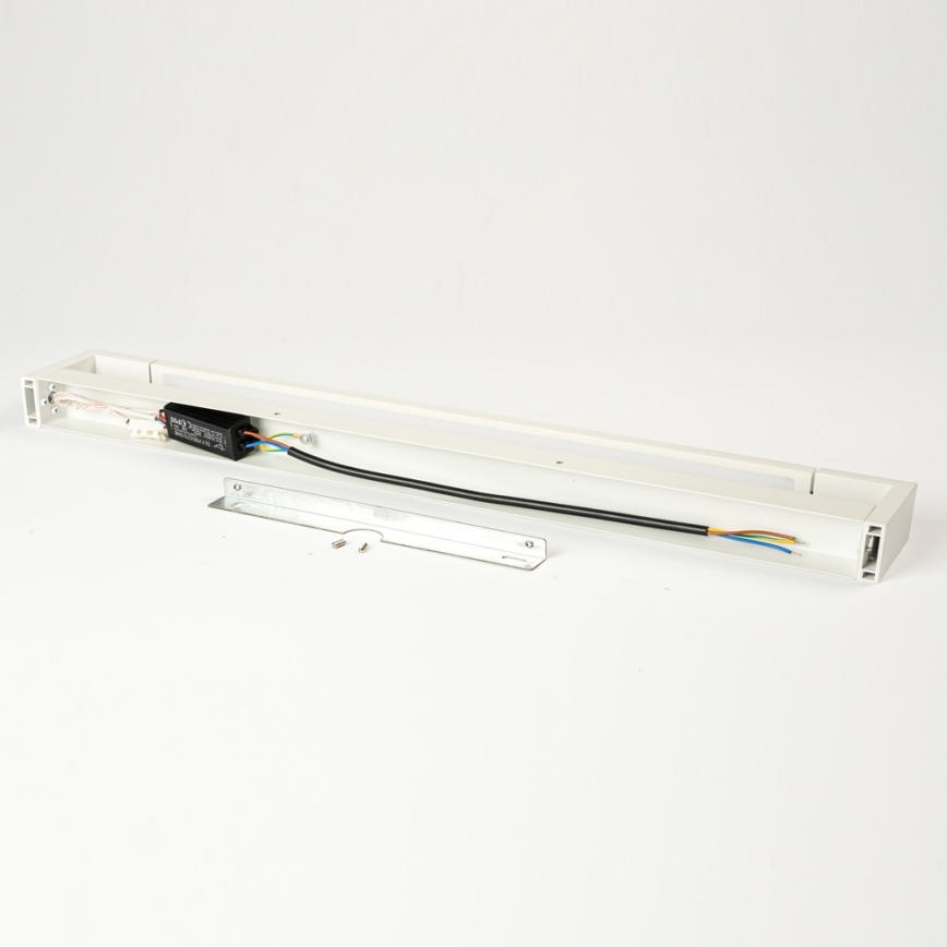 BRILAGI - Éclairage miroir LED pour salle de bains AQUA LINE LED/20W/230V 80 cm IP44 blanc IRC 90