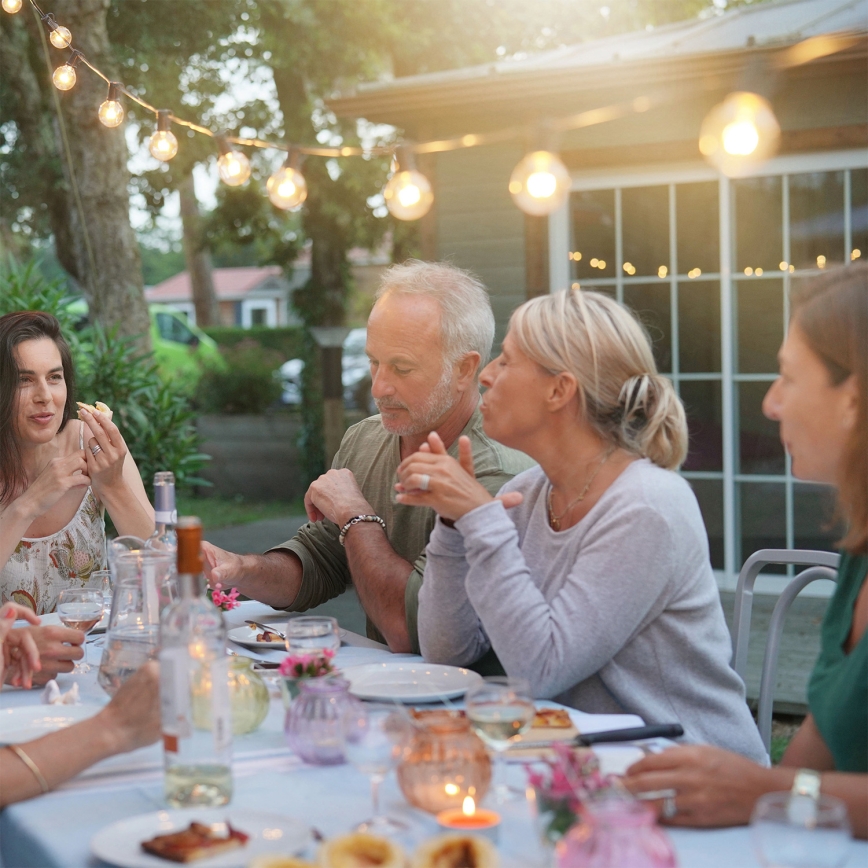 Brilagi - Guirlande décorative LED d'extérieur GIRLANDA 25xE12/0,36W/24V 20m noir IP44 blanc chaud