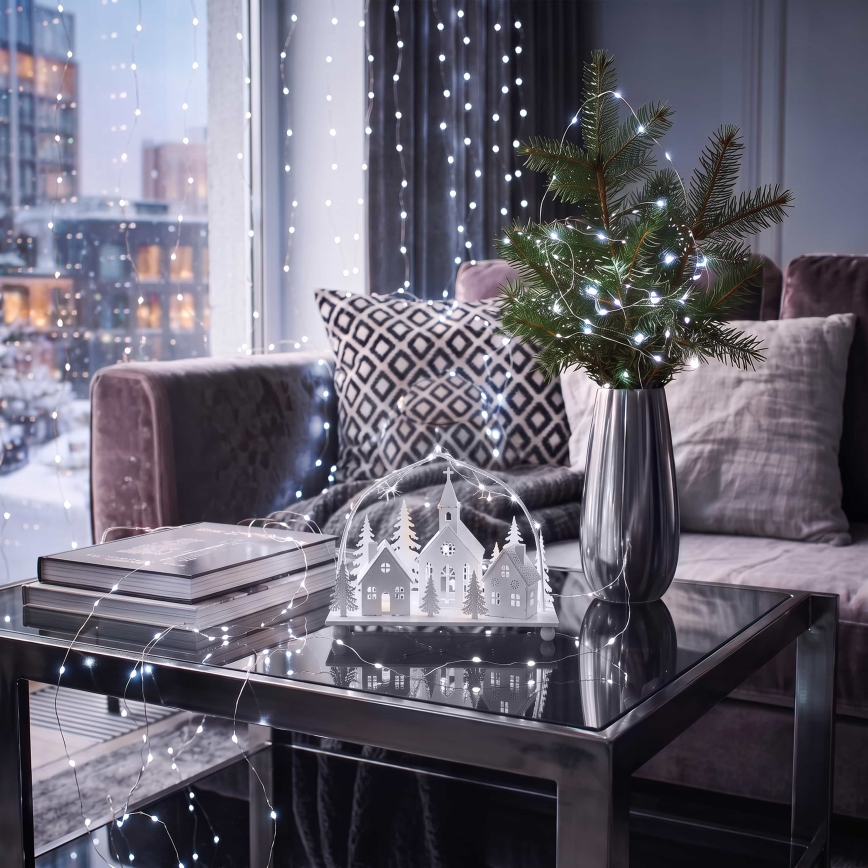 Brilagi - Guirlande lumineuse LED de Noël 100xLED/3xAA 10 m blanc froid