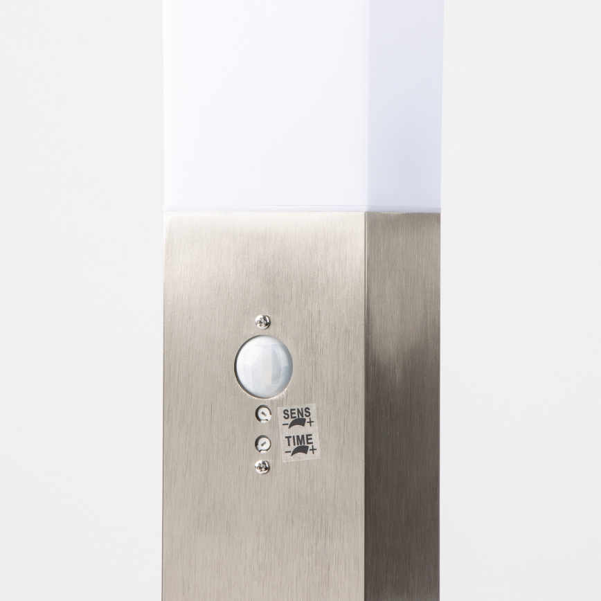 Brilagi - Lampe d'extérieur avec détecteur NOVA 1xE27/15W/230V 40 cm IP44 chrome mat