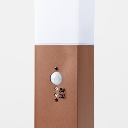 Brilagi - Lampe d'extérieur avec détecteur NOVA 1xE27/15W/230V 40 cm IP44 marron