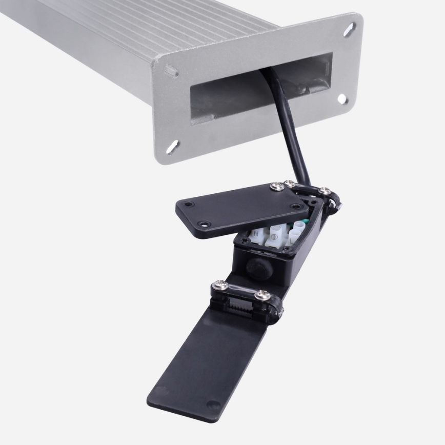 Brilagi - Lampe d'extérieur LED avec capteur RIANO LED/8W/230V argentée IP65