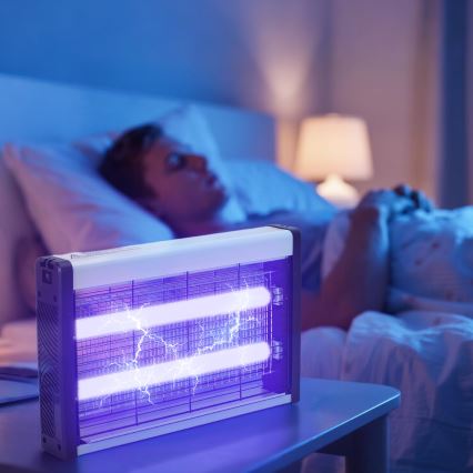 Brilagi - Piège électrique à insectes 2xUV/18W/230V 100 m2