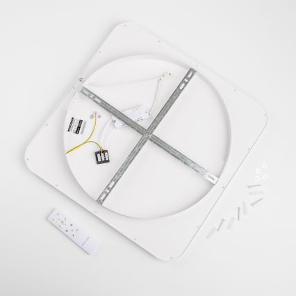 Brilagi - Plafonnier LED dimmable FALCON SLIM LED/50W/230V 3000-6500K 50x50 cm blanc + télécommande