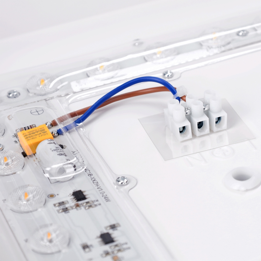 Brilagi - Plafonnier LED PILANA LED/24W/230V chêne/blanc 32x32 cm