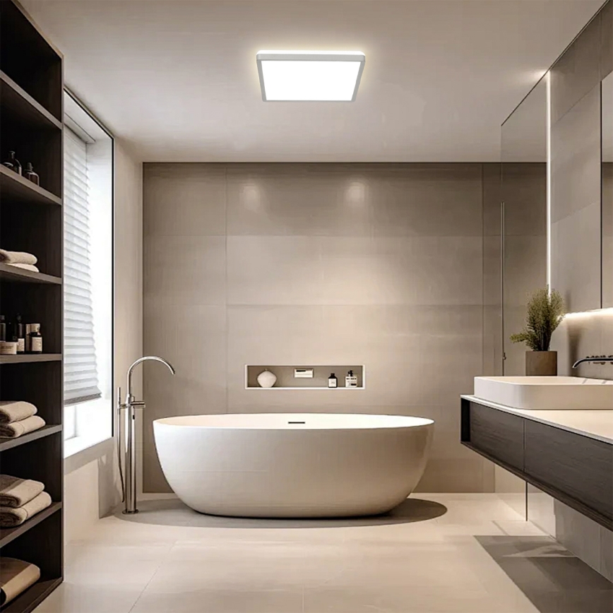 Brilagi - Plafonnier LED pour salle de bains ULTRA SLIM LED/24W/230V 42x42 cm argenté IP54