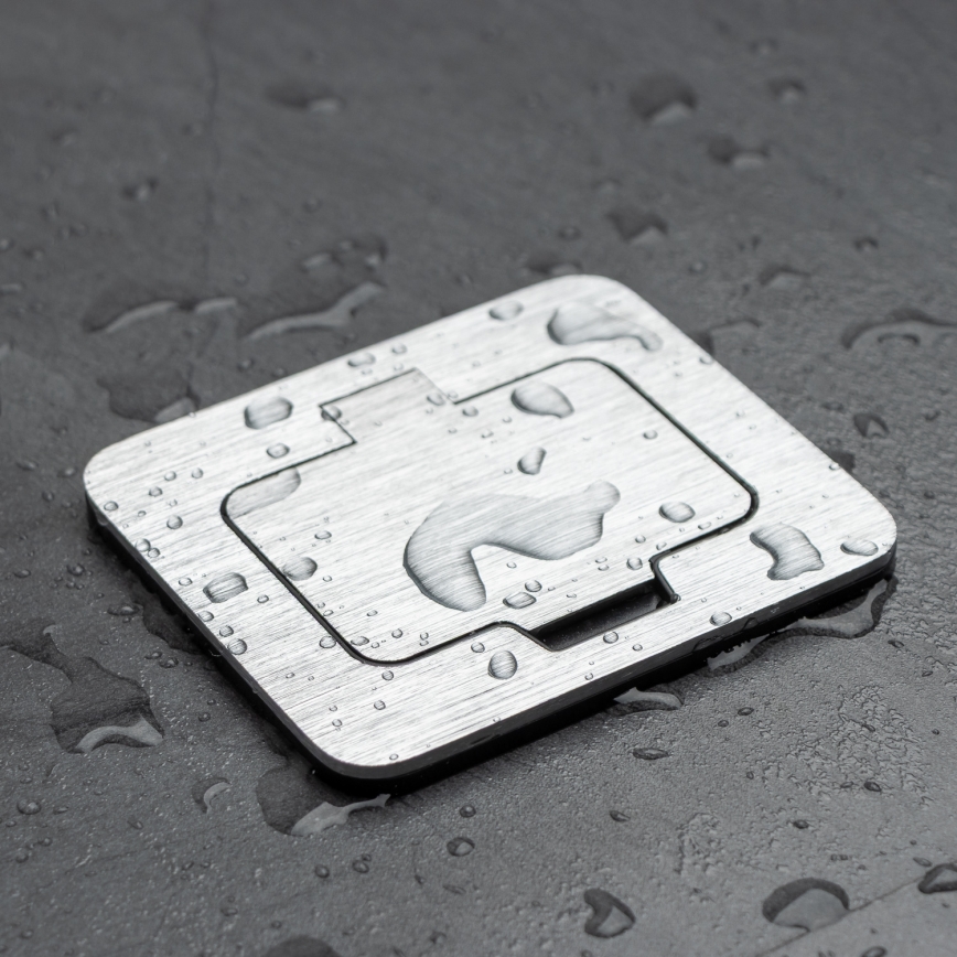 Brilagi - Prise encastrée de cuisine INBOX IP55 chrome mat rectangulaire