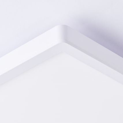 Brilliant - Plafonier RGBW à intensité variable SALTERY LED/22W/230V 3000-6500K + télécommande
