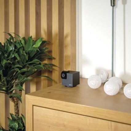 Caméra connectée d'intérieur pivotante avec détecteur de mouvement GoSmart 5V Wi-Fi Tuya noir