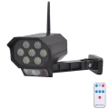 Caméra factice de surveillance LED avec capteur et panneau solaire LED/5W/5,5V 800 mAh IP65 + télécommande