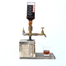 Distributeur de boissons 30x32 cm doré/épicéa