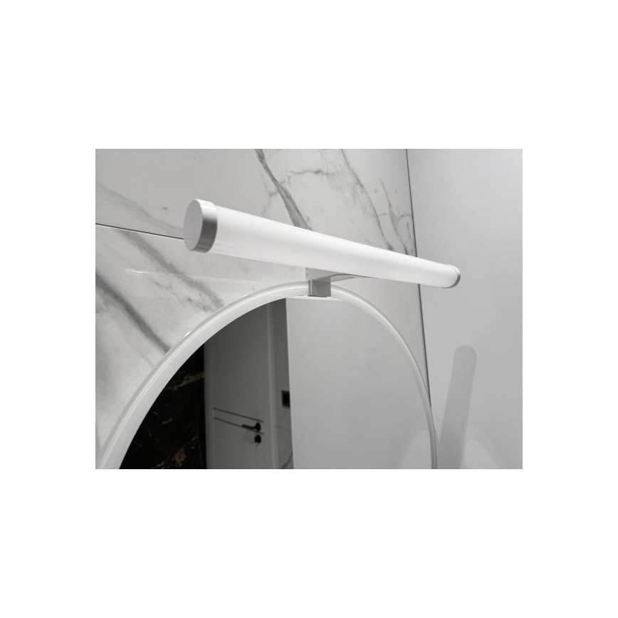 Éclairage LED pour miroir de salle de bains LED/10W/230V 45 cm IP44 blanc