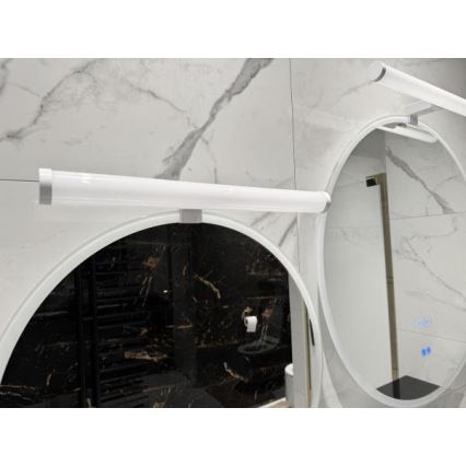 Éclairage LED pour miroir de salle de bains LED/10W/230V 45 cm IP44 blanc