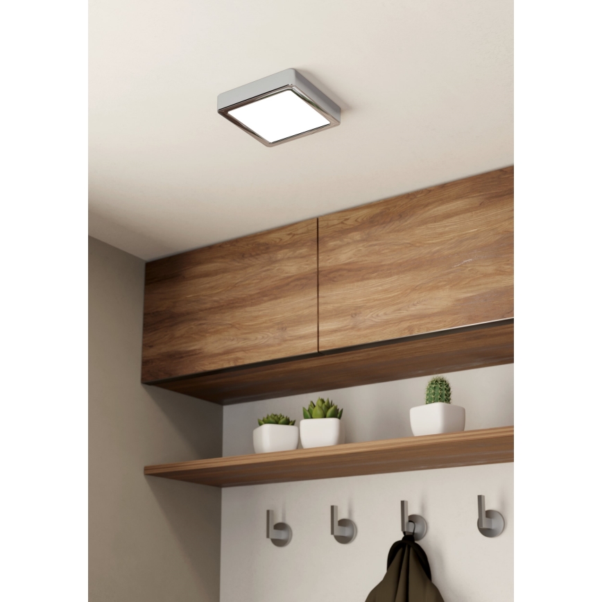 Eglo - Plafonnier LED pour salle de bains LED/11W/230V IP44 chromé brillant 16x16 cm