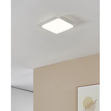 Eglo - Plafonnier LED pour salle de bains LED/16,5W/230V 2700/4000/6500K 26x26 cm IP54 blanc