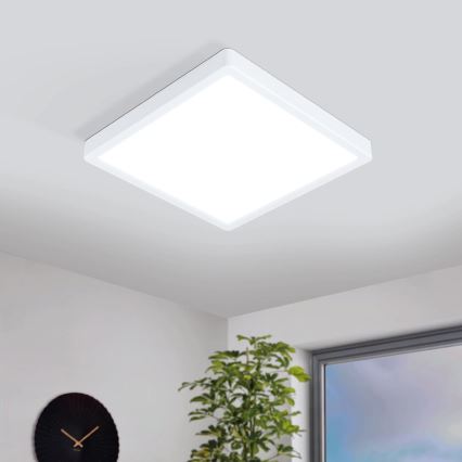 Eglo - Plafonnier LED dimmable pour salle de bains LED/19,5W/230V 2700-6500K IP44 ZigBee 28,5x28,5 cm