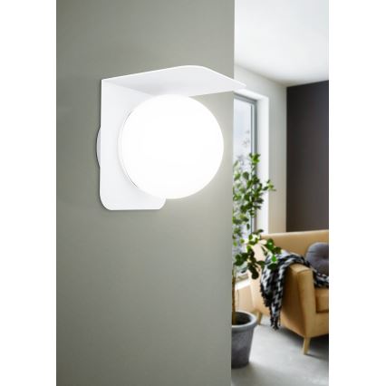 Eglo - Applique murale extérieur 1xE27/15W/230V IP44 blanche