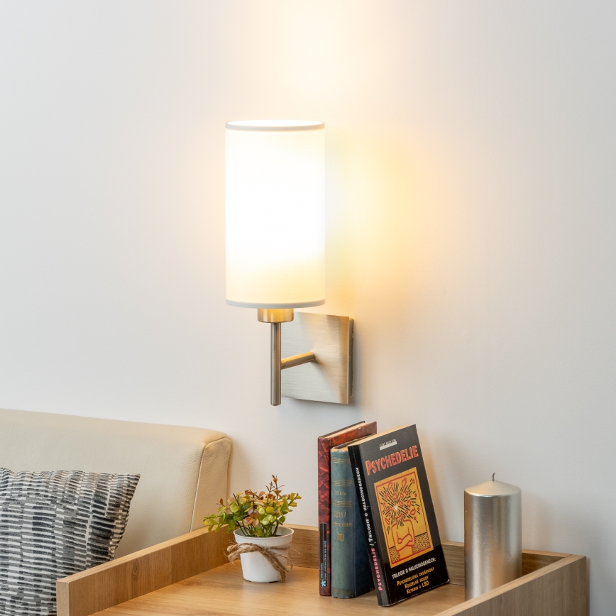 Eglo - Applique murale LED TUNJA 1xE27/60W/230V chrome mat/blanc