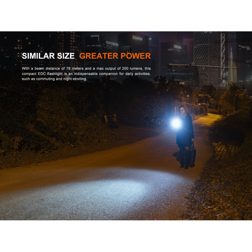 Fenix E12V30 - Lampe de poche LED rechargeable à intensité réglable LED/1xAA 2000 mAh IP68 200 lm 100 h noire