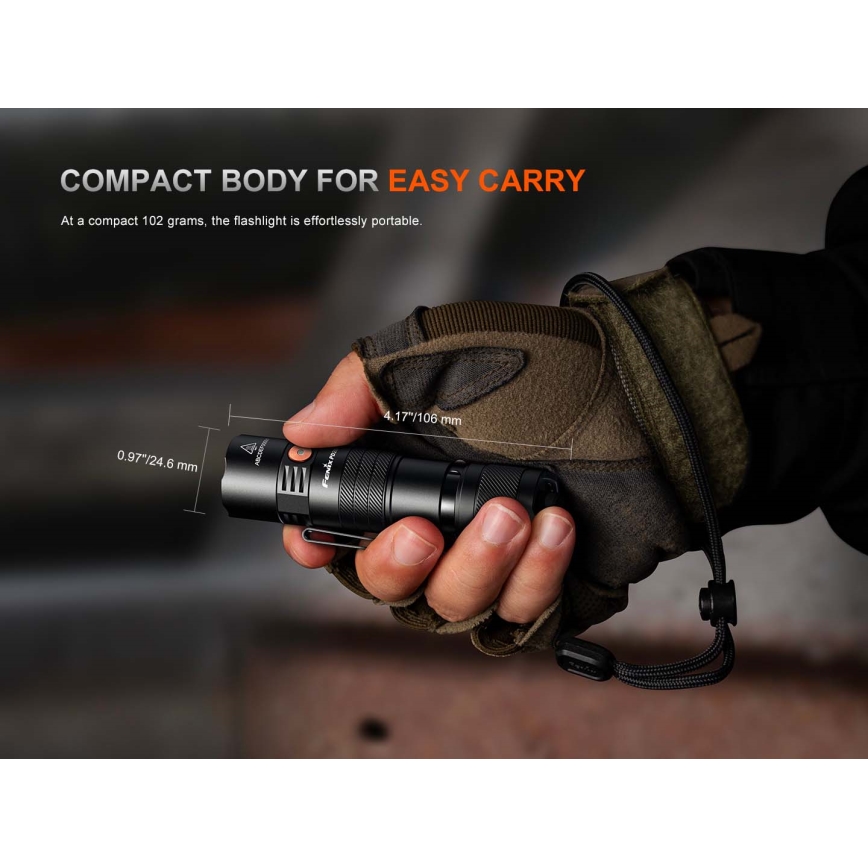 Fenix PD26RACE - LED lampe torche rechargeable dimmable LED/USB 1600 mAh IP68 1300 lm 556 h noire