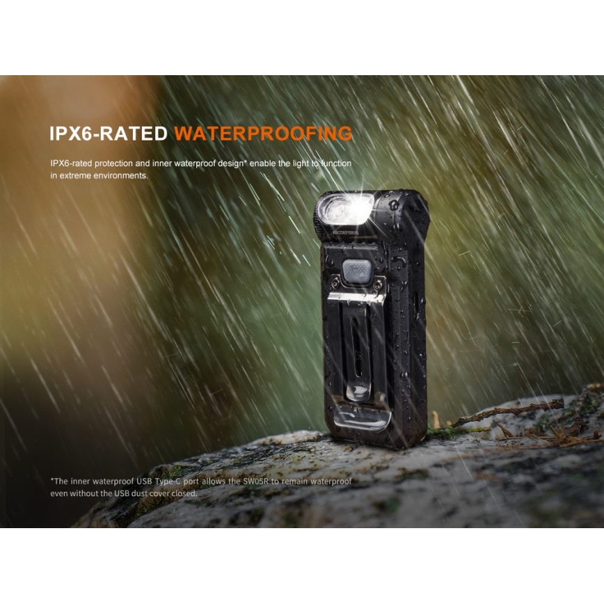 Fenix SW05RUVBLC - Lampe torche à intensité variable rechargeable LED/USB IPX6 150 lm 49 h 700 mAh noir