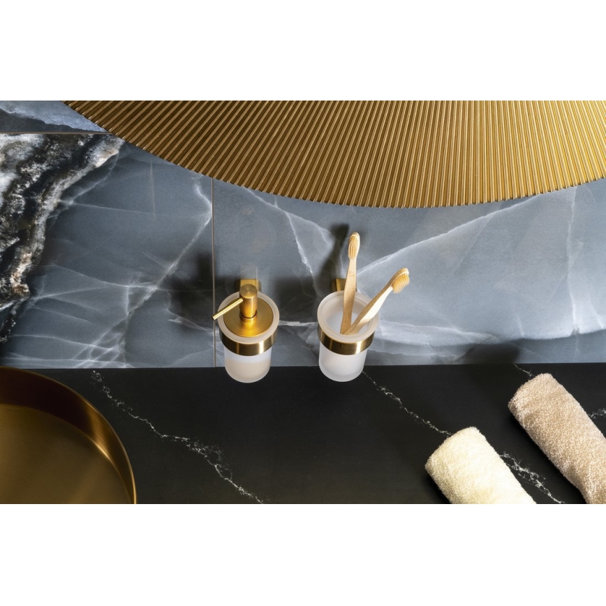 Gedy - Distributeur de savon mural PIRENEI 110 ml en verre opalin / finition or mat