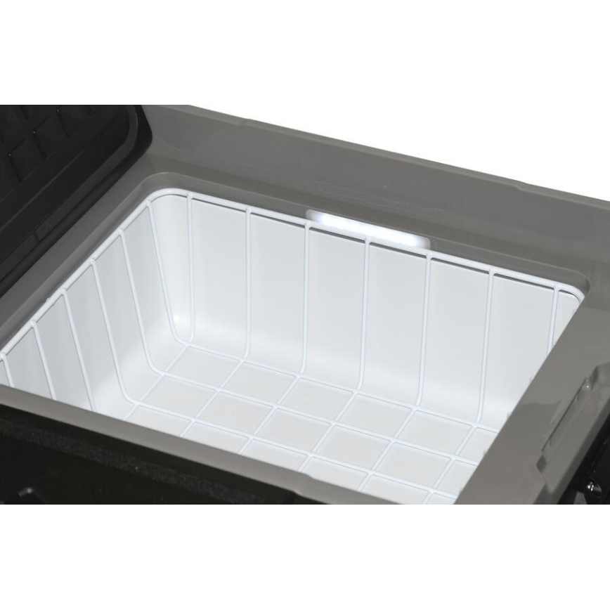 Glacière portable pour voiture à compresseur 230/24/12 V