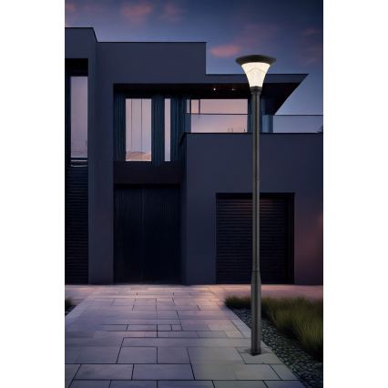 Globo - Lampe solaire LED dimmable 8W/3,7V 2000 mAh IP54 + télécommande