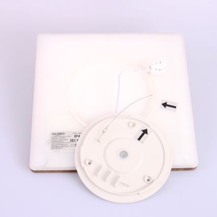 Globo - Plafonnier à intensité variable salle de bain LED/18W/230V 29,4x29,4 cm IP44 marron