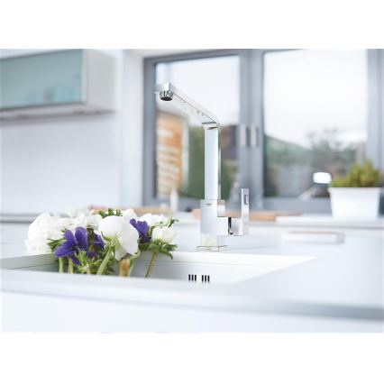 GROHE 31255000 - Mitigeur pour évier EUROCUBE, chrome brillant