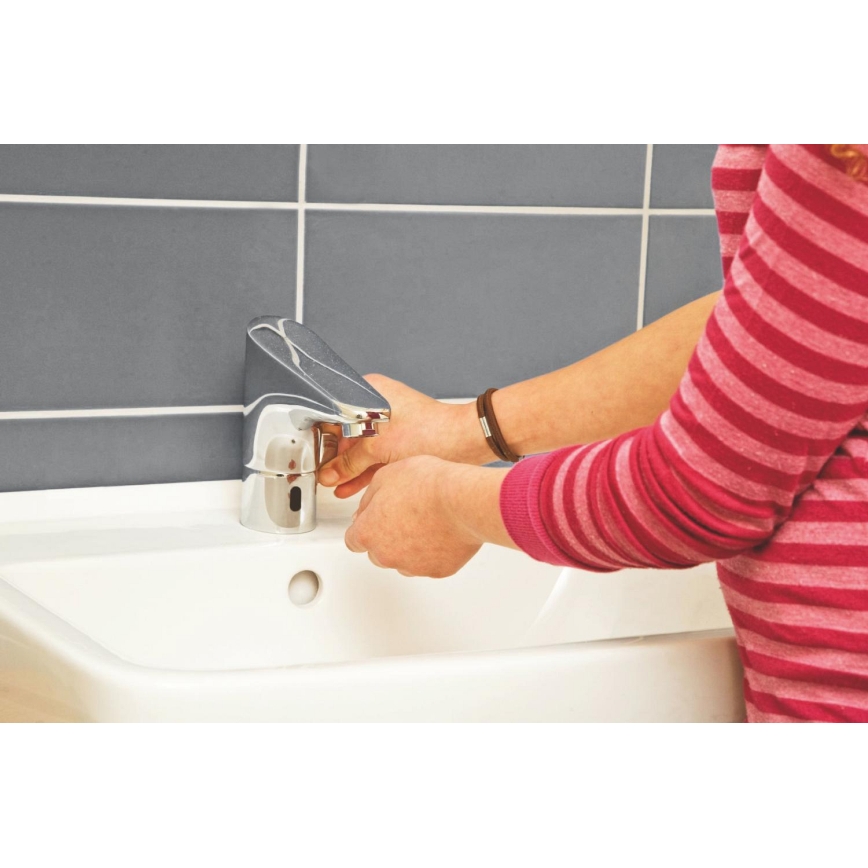 GROHE 36207001 - Mitigeur électronique pour lavabo EUROPLUS E DN 15 chromé brillant
